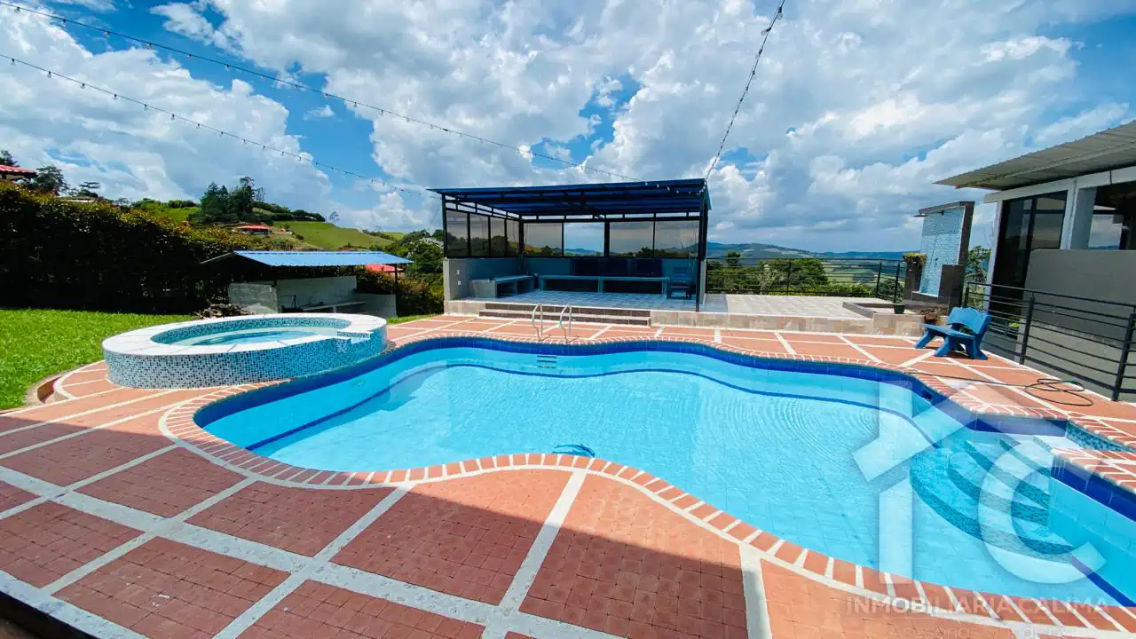 Lote 27 Bosques del Calima